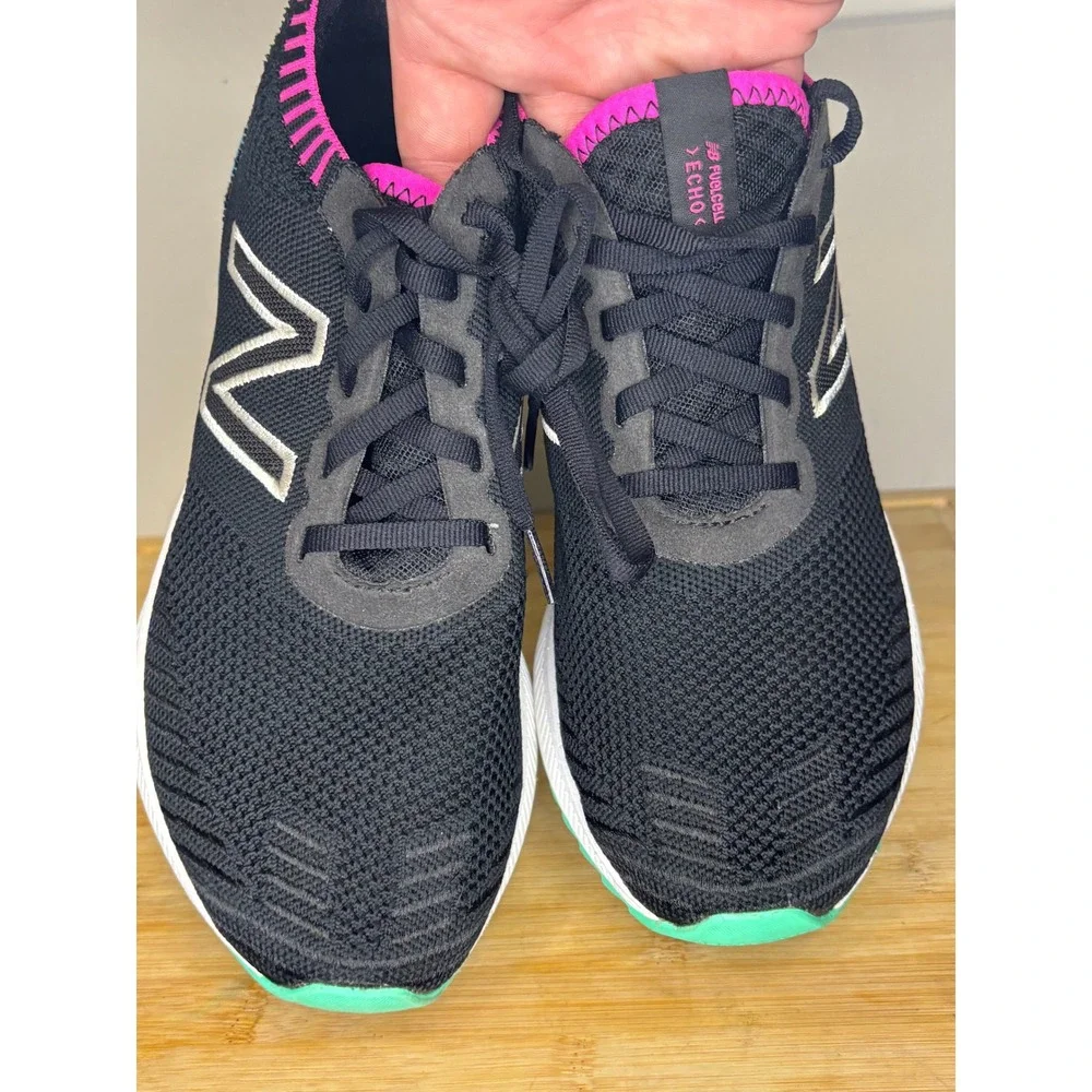 New Balance FuelCell Echo Womens Running Shoes Black Pink Blue WFCECSB Size 9.5